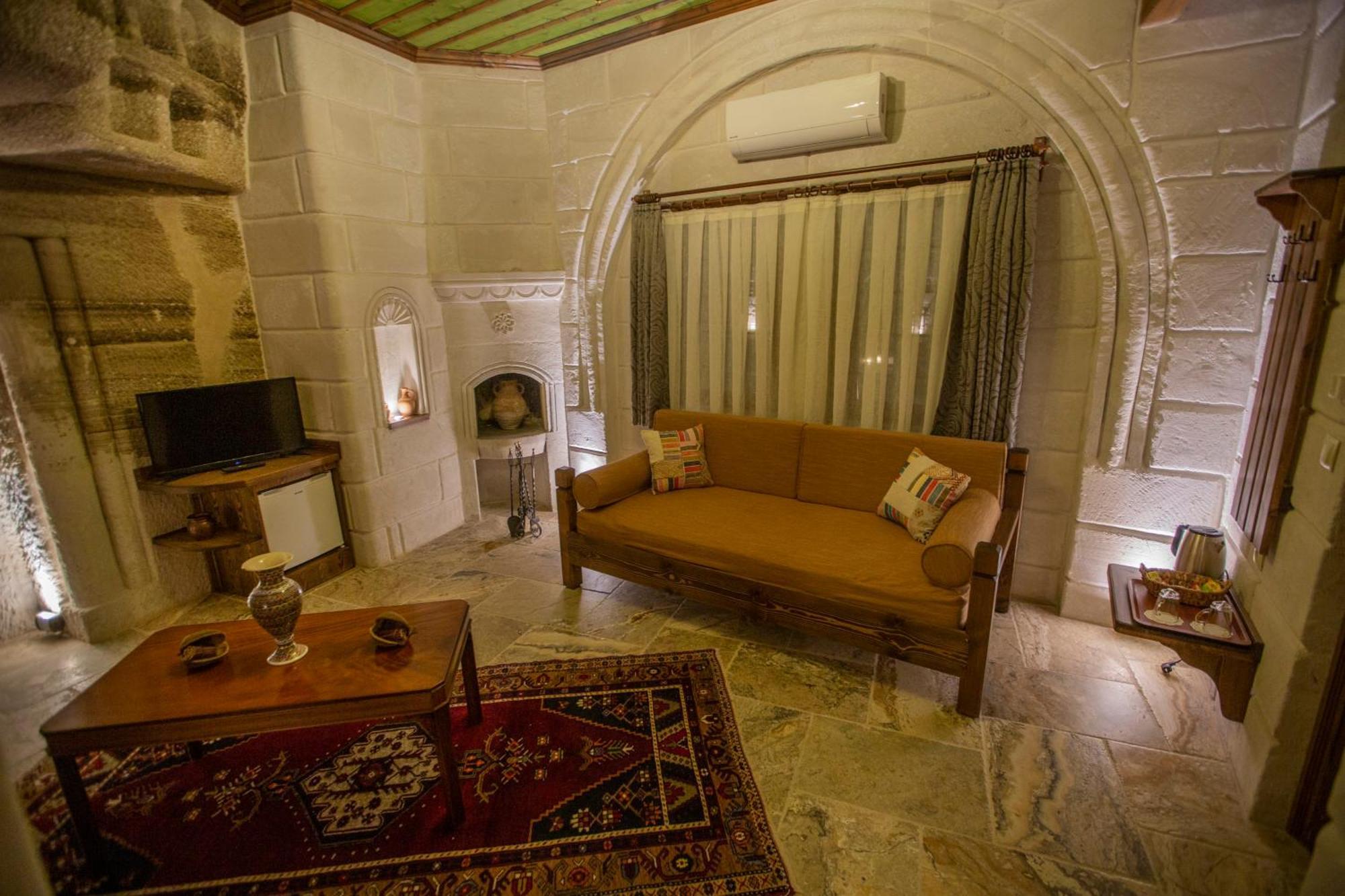 Zara Cave Hotel Γκόρεμε Δωμάτιο φωτογραφία